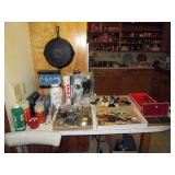 Thermos bottles-Griswald 12" Cast Iron Pan-Lunch Boxes Kitchen Stuff