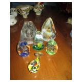 Glass paperweight collection including St Clair bell