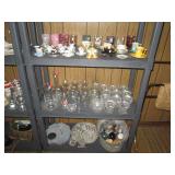 Minature Tea Cups & Saucers