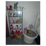 Middle Bed Room Beanie Babies, White Wicker Basket Table