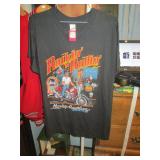 Up 1st Bedroom Right: Elvis T-Shirt Rockin