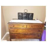 2nd Bedroom Right: Nice Vintage Dresser