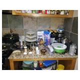 Kitchen: Kitchen: