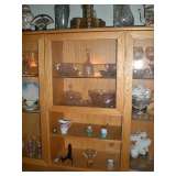 China plates Crystal glass   Mid-Century Display