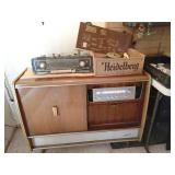 Living Room:  Arkansas From Germany Model 4530/4531  Internal System 