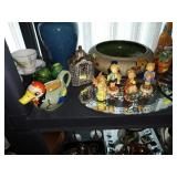 Living Room: Hummels 