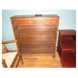 Nice book shelf w/drawers