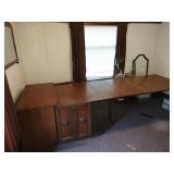Bedroom Right  Excellent Sideboard  but, is a table with 8 leafs