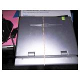 Office Bedroom, Right Back  Polaroid BT-0710 DVD 