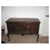 Blanket Chest---Great Shape
