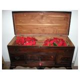 Blanket chest