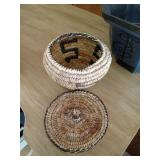 Papago Basket (3 photos)