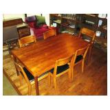 Dinning table w/6 chairs