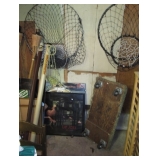 Garage---Crab net/traps--Pictures--Mirror