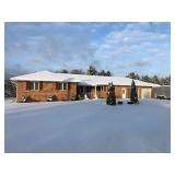 Nice Old Little Valley Estate Packed with History!