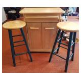 Portable Oak Chopping Station and 2 Stools Portable Oak Chopping Station and 2 Stools