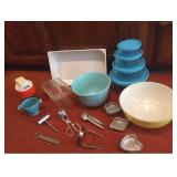 Vtg Kitchen Items Vtg Kitchen Items