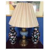 Vtg Lamp and Vases