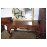 Mid-Week Antiques and Collectibles Live Estate Auction (August 22)