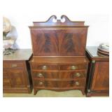 Antiques & Collectibles Live Estate Auction (Jan 30)