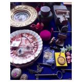 Girlfriends Renton Highlands Estate Sale