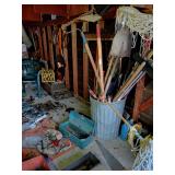 FABULOUS HYDE PARK ESTATE SALE RAIN OR SHINE IT'S ON COME GET THE TREASURES