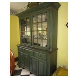 Plymouth Estate Sale Home DECOR