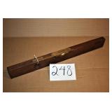 C.S. & Co. 28" Wood Level