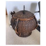 Wicker basket