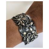 Discovery #12 online auction by BECK ESTATES