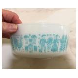 Vintage Pyrex Amish Butterprint Turquoise Mixing Bowl
