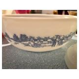 Vintage Glasbake Currier & Ives