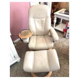 Stressless Reclining Chair w/storage Ottoman - $150