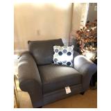 Albany Upholstered Gray Arm Chair