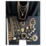 Collector's dream sale - Vintage furniture, Glass, Jewelry, Beanie Babies and more! 