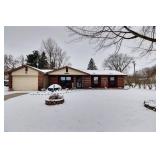 Charming 3 Bed Ranch with Updates and Spacious Back Yard