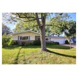 4 Bed Ranch on Partial Finished Basement with Living and Family Rooms