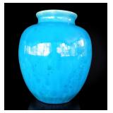 A Chinese Turquoise Porcelain Vase 19-20th Century Carved Cranes