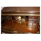 Oak Ridge Estate Sale By Olga