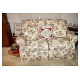 Clark, NJ Liquidation Sale by EstateSalesByOlga