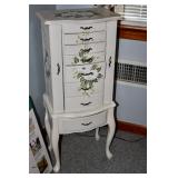 Estate Sales by Olga is in Gardwood, NJ