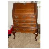 Estate Sales By Olga is in East Brunswick, NJ