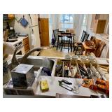 Edison, NJ Estate Sale by EstateSalesByOlga