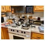 Edison, NJ Estate Sale by EstateSalesByOlga