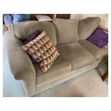 EstateSalesByOlga in Bloomfield, NJ