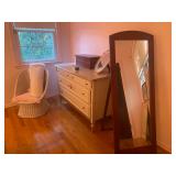Estate Sales By Olga in Mountainside, NJ