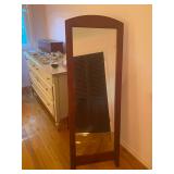 Estate Sales By Olga in Mountainside, NJ