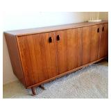 MID CENTURY & NATIVE AMERICAN COLLECTION ONLINE AUCTION