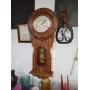 ANTIQUE & COLLECTIBLE AUCTION
