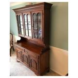 Nice Estate Sale by Hidden Treasures